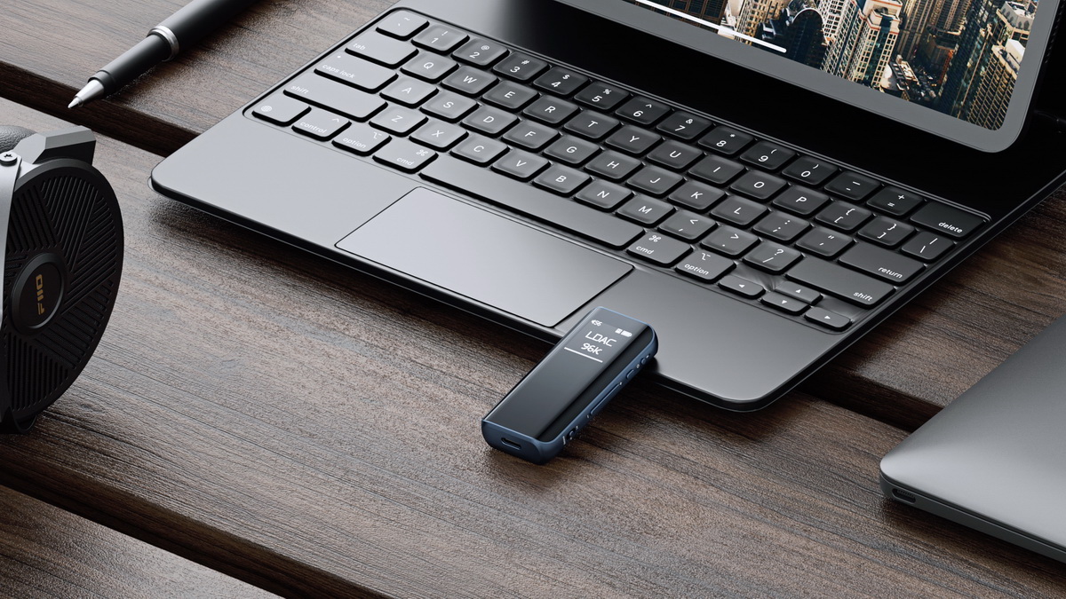 FiiO BTR15 DAC AMP ไร้สาย รองรับ MQA , USB Dac , Hires , Hires Wireless ประกันศูนย์ไทย