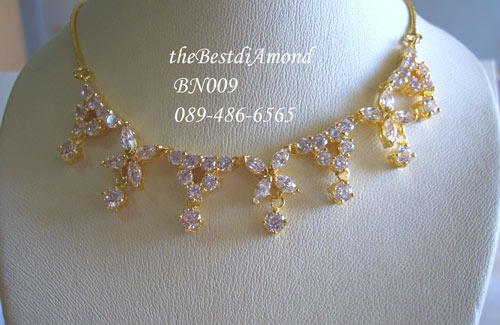 BN009===สร้อยคอสังวาลย์Perfect Style=== หรู สง่า ไฮโซดูดีมากๆๆๆ ดีไซน์ทันสมัย โดยการผสมผสานระหว่างเพชรเม็ดกลมและมาคี ทำให้สร้อยดูสวยโดดเด่นมาก