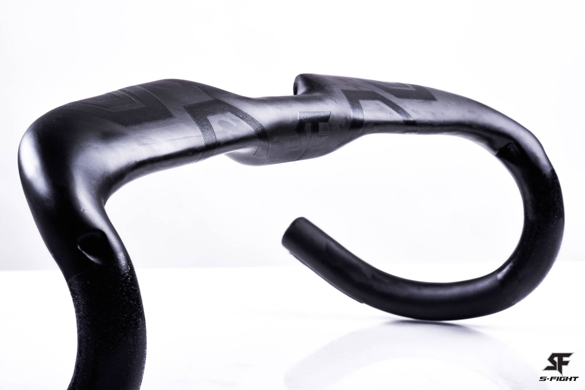 แฮนด์หมอบคาร์บอน S-FIGHT Road Handlebar FULL Carbon - S90 AERO HANDLEBAR ซ่อนสาย , Size 40m42,44cm