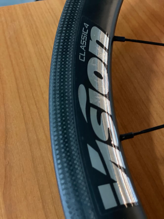 ชุดล้อเสือหมอบ VISION METRON 40 Classic 4 ลายใหม่ คาร์บอนขอบสูง 40มม. ลูกปืนเซรามิค ยางฮาล์ฟ, PB0940070R0A