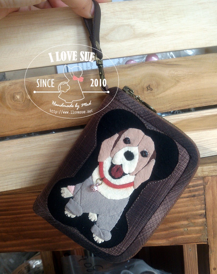 กระเป๋าสองซิปย่อขนาด - ลายนี้ไม่รับทำซ้ำ แจ้งลายใหม่ได้ค่ะ