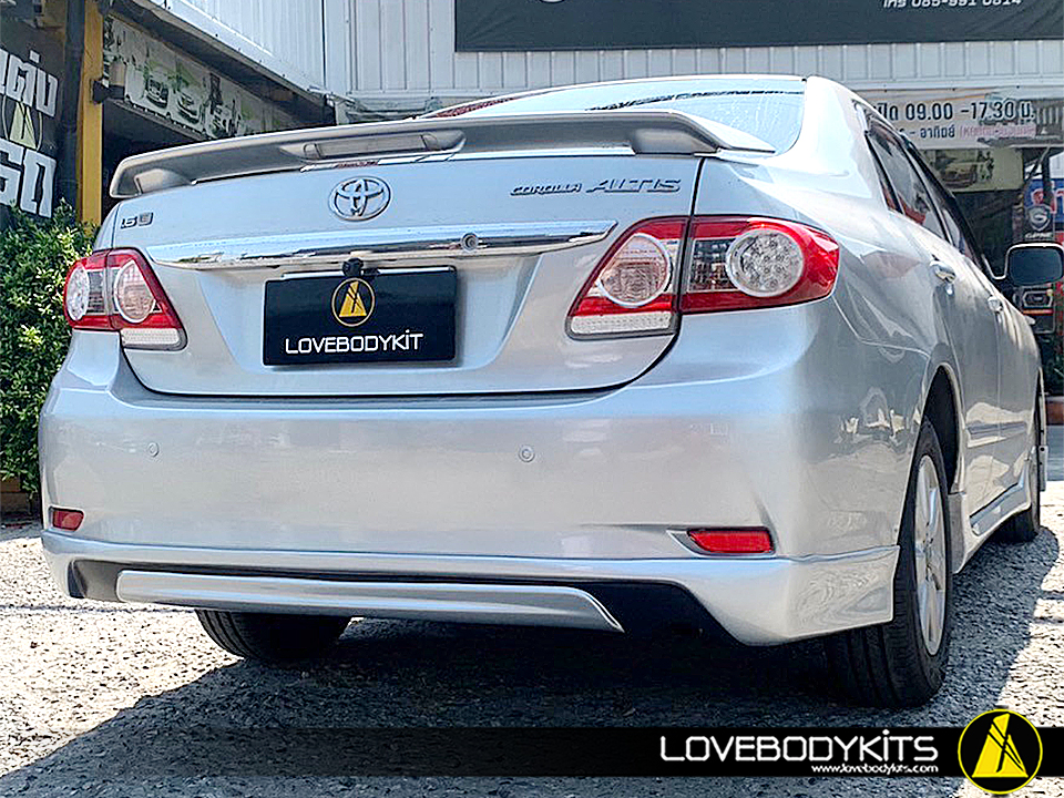 ชุดแต่ง V3 CAMRY Style : ALTIS 2010-2013