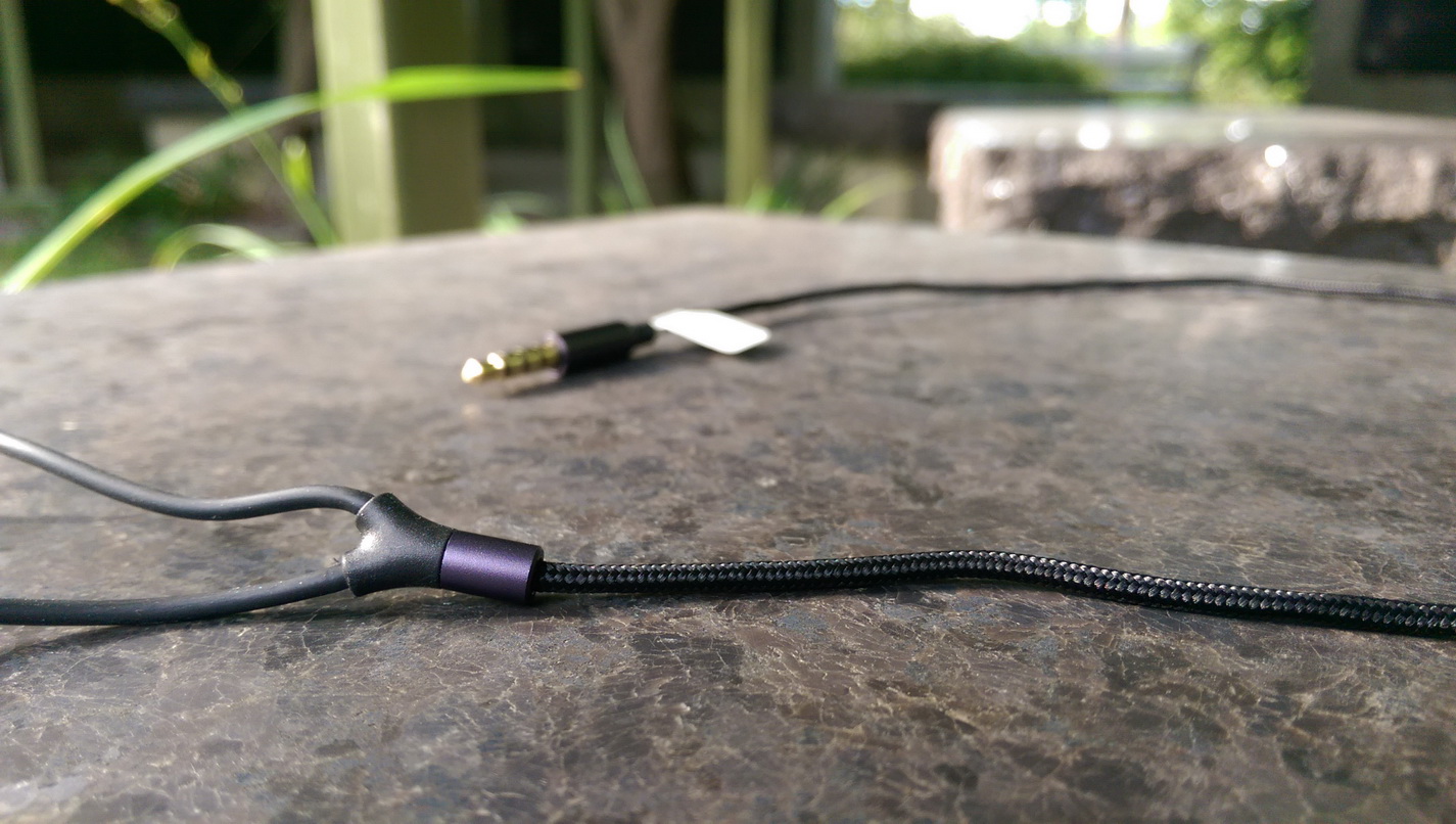 ขาย 1more C1002 หูฟัง2ไดรเวอร์ทรงแคปซูล