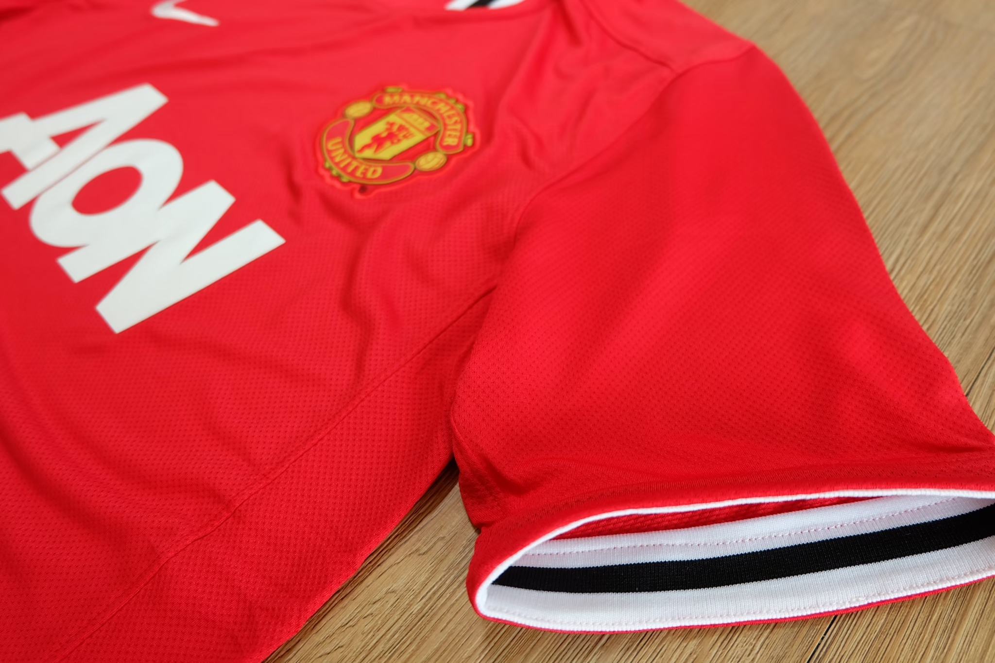 Manchester United 2011/12 Vintage Jersey เสื้อแมนยูย้อนยุค Nike AON