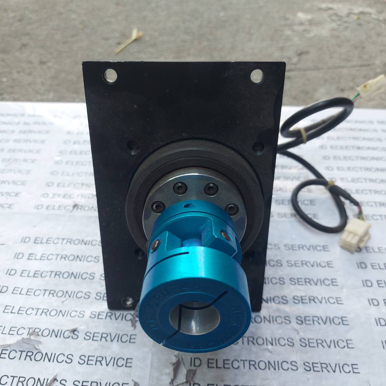 SGMP-02A3G26 SERVO MOTOR " YASKAWA "