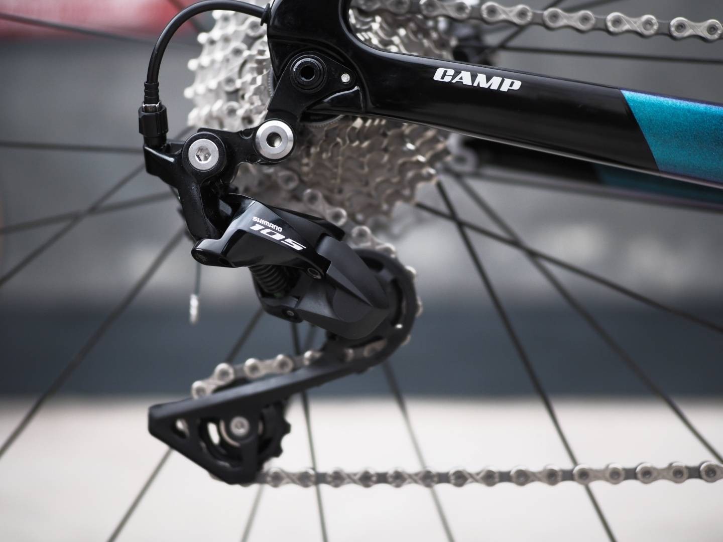 จักรยานเสือหมอบ CAMP ACE DISC Carbon Roadbike เกียร์ Shimano 105 2*11 สปีด ล้ออลู (Model 2022)