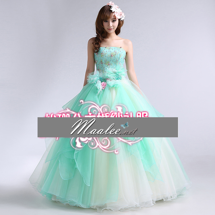 พร้อมเช่า ชุดแฟนซี ชุดราตรี เกาะอก สีเขียวมิ้นต์ แต่งระบายชายไม่เท่ากัน สวยเก๋