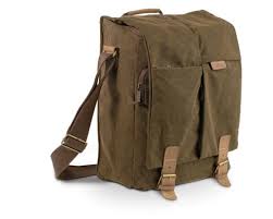 NG A5250 NATIONAL GEOGRAPHIC กระเป๋ากล้องภาพนิ่งสำหรับใส่ DSLR พร้อม ACCESSORIES ขนาภายในดกระเป๋า 29 x 8 x 41 cm. สายสะพายกระเป๋าสามารถปรับให้สะพายข้าง และ สะพายหลังได้ ราคาถูก ราคาส่ง ส่งฟรี EMS Tel 080-557-6690 รับประกัน5ปี