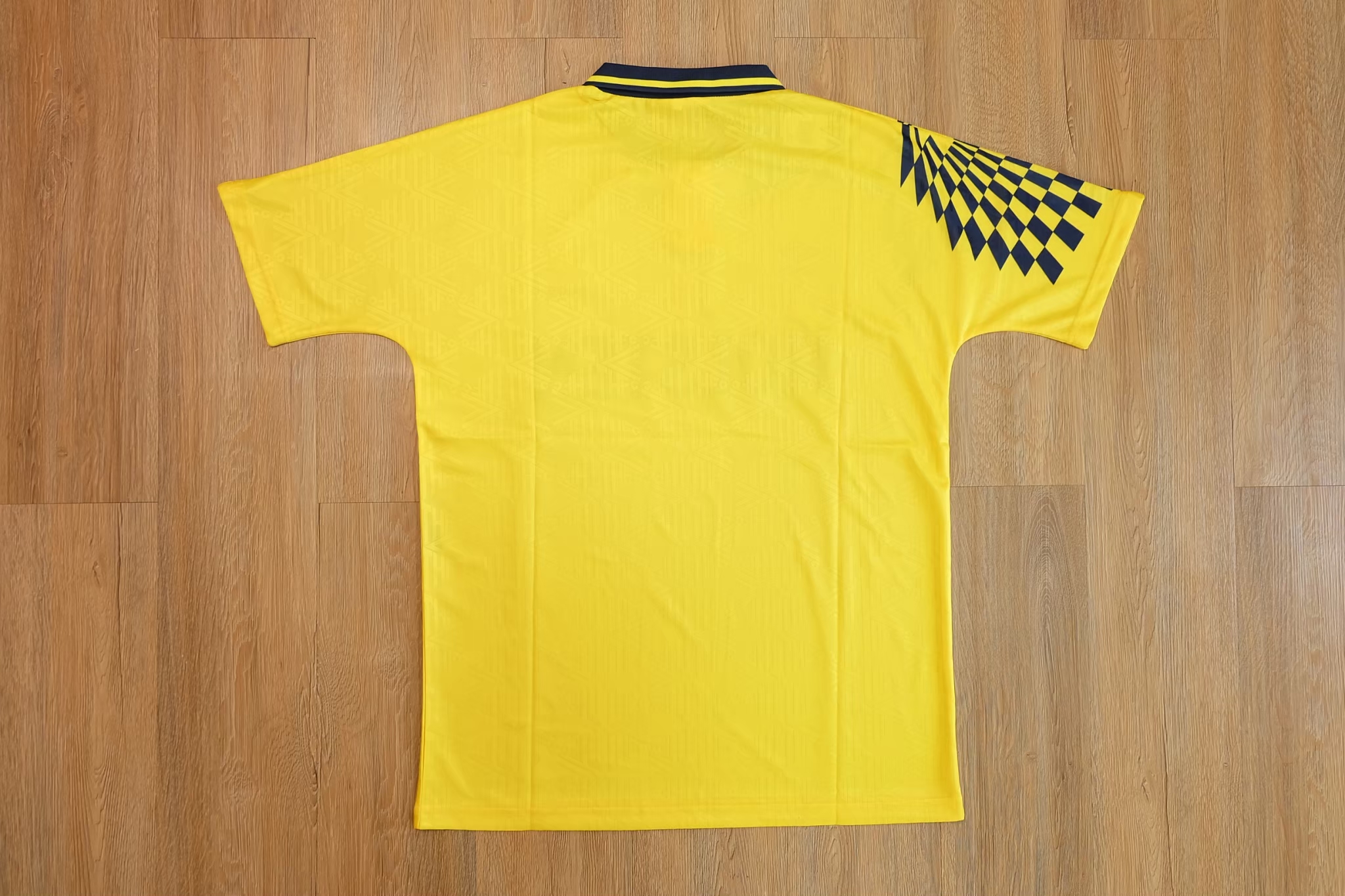 Tottenham Hotspur 1993/94 Away Umbro Retro เสื้อบอลย้อนยุคสเปอร์ เสื้อบอลย้อนยุคท็อตแนม ฮ็อทสเปอร์