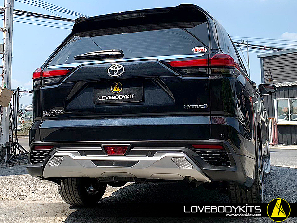 ชุดแต่ง M-DELLISTA : INNOVA ZENIX