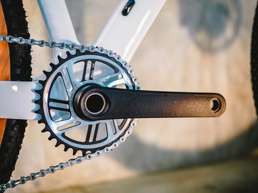 จักรยานเสือภูเขา TWITTER WARRIOR PRO OX 13 Sp เกียร์ไฟฟ้า EDS XO 13 sp เฟรม Full carbon เบรคดิสน้ำมัน Shimano MT200 NEW 2024