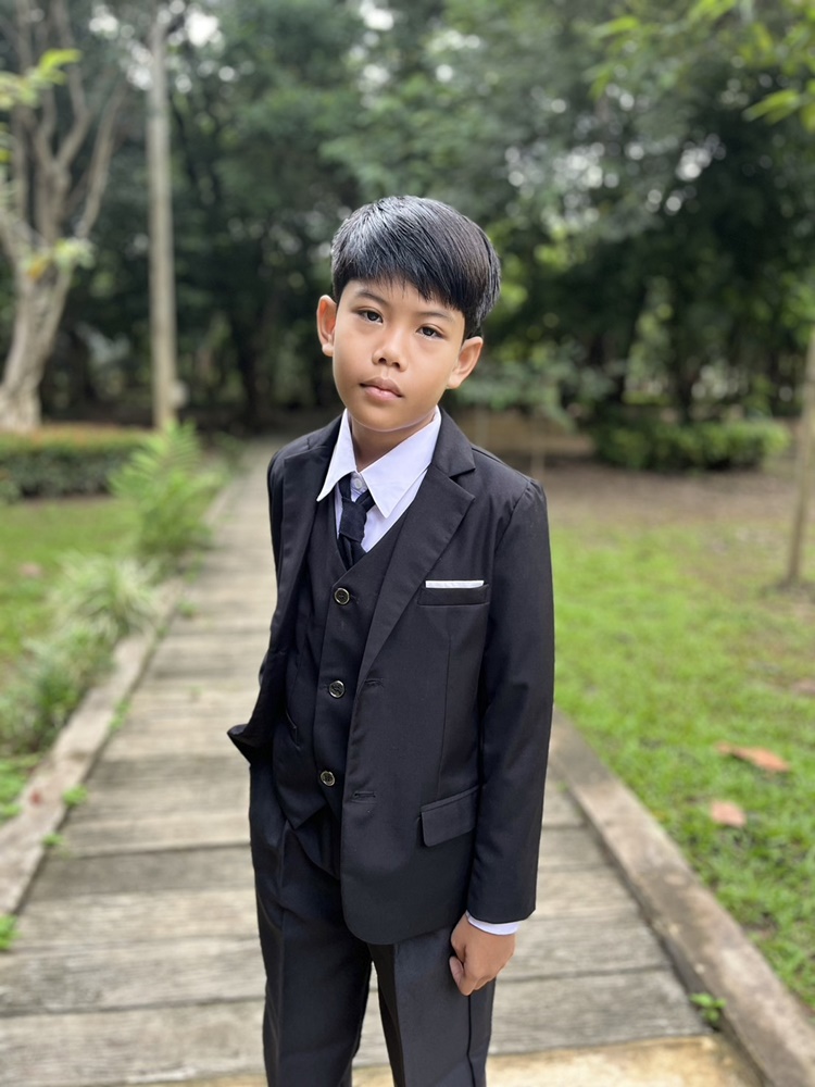 พร้อมเช่า ชุดสูทเด็กชาย สีดำ ** พร้อมเช่า ไซส์ 110, 120, 130, 140 , 150 , 160 ,170 **