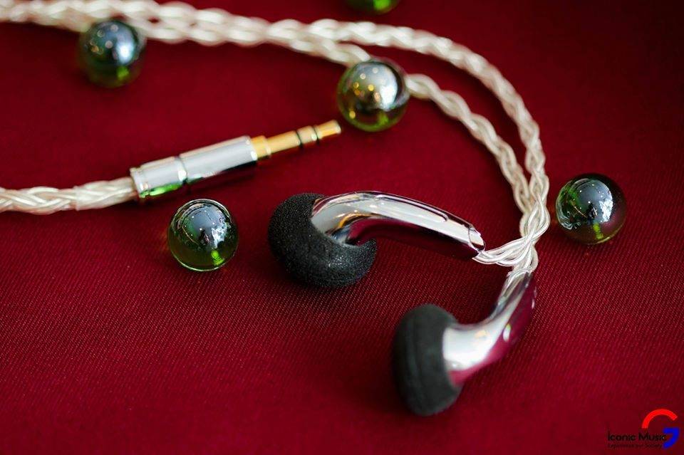 ขาย V-Friend Silver Dragon หูฟังเอียร์บัดกำลังขับ 32 ohm