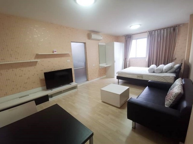 ให้เช่า ดีคอนโด รามอินทรา ห้อง 31 ตรม.ห้องสวย เฟอร็ครบ หิ้วกระเป๋าเข้าอยู่ได้เลย