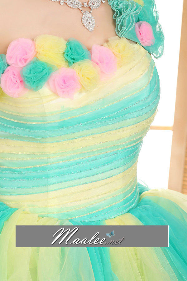 พร้อมเช่า ชุดแฟนซี เช่า 500 ชุดราตรีสั้น ลายทาง สีลูกกวาด แต่งดอกไม้