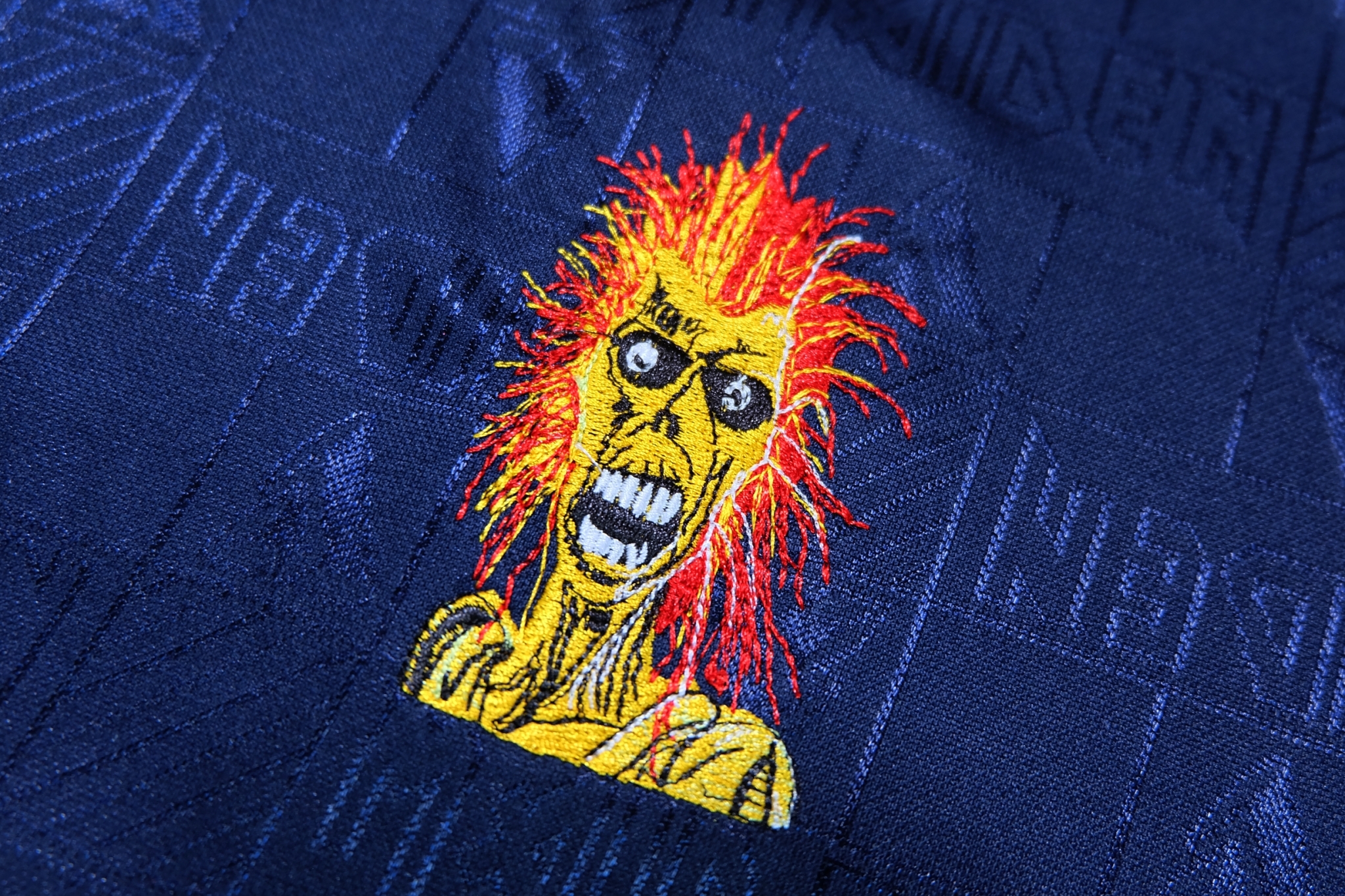 West Ham X Iron Maiden 1999 Retro football เสื้อบอลเวสต์แฮมย้อนยุค 1999
