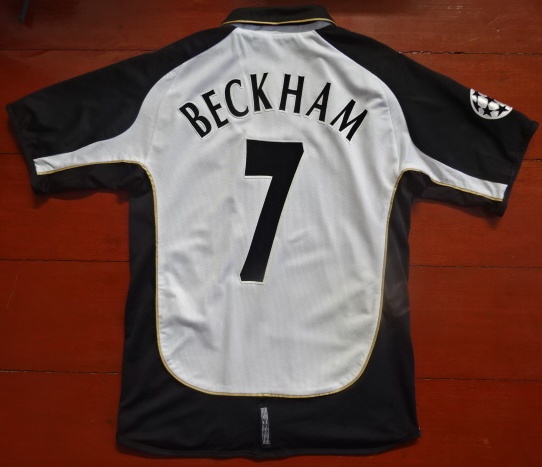 เสื้อฟุตบอล #7 เบ็คแฮม ทีมสโมสรแมนเชสเตอร์ ยูไนเต็ด ชุดเยือน (ชุดที่ระลึกฉลองครบรอบ 100 ปี สโมสร MUFC) 2001/02 L-Size / #7 BECKHAM MANCHESTER UNITED Football Shirt Away Kit (MUFC 100th Anniversary) 2001/02 Jersey NEW L-Size