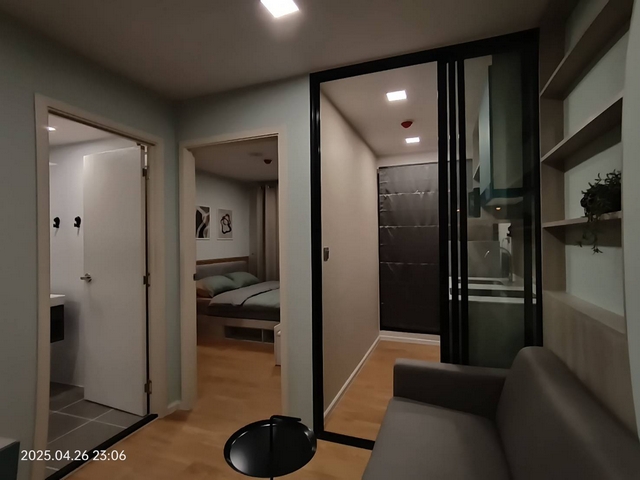 ให้เช่าคอนโดแอทโมซ คาแนล รังสิต ตึกC 29 ตร.ม.วิวสระ เฟอร์ครบ มีเครื่องซักผ้า ใกล้ฟิวเจอร์ พาร์ค