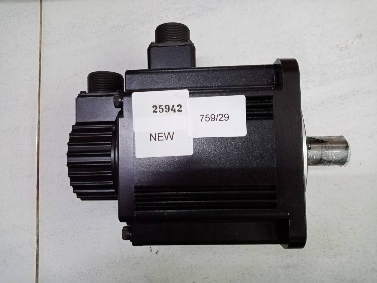 ECMA-E31315PS SERVO MOTOR " DELTA "