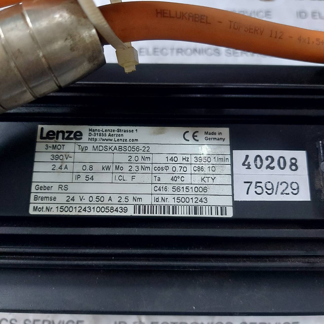MDSKABS056-22 SERVO MOTOR " LENZE "