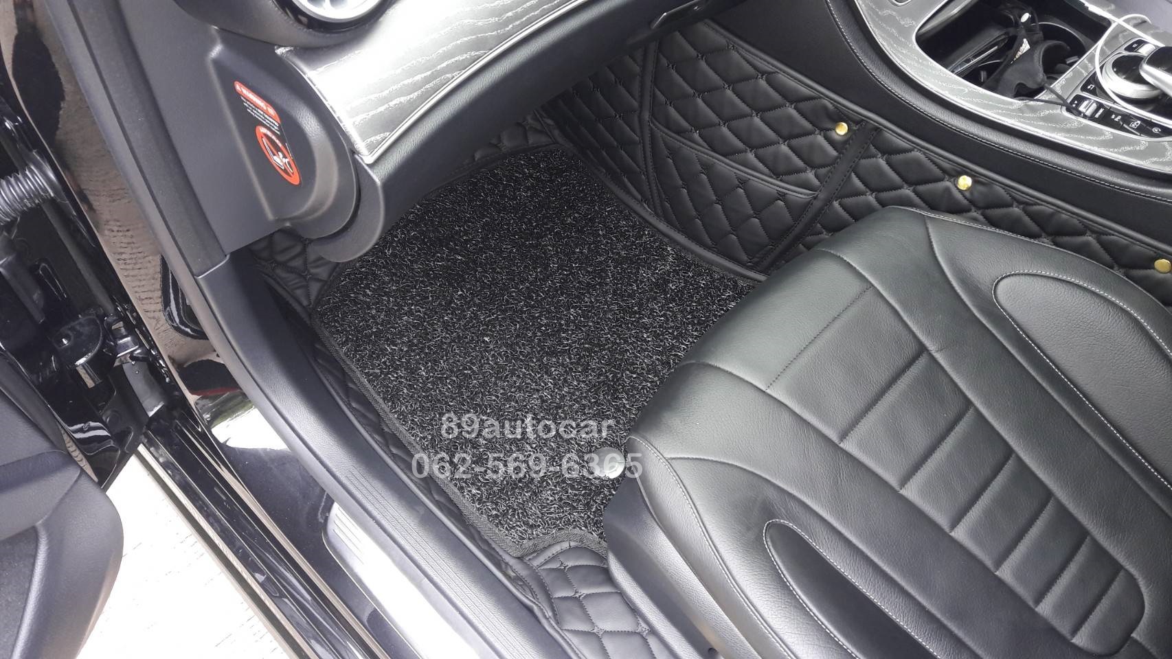 พรมรถยนต์ Benz CLS300d ปูพรม7D สีดำล้วน + พรมดักฝุ่นสีดำ เข้ารูป เต็มคัน