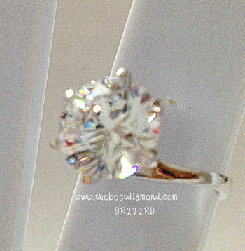 BR222RD+++แหวนชูขนาดเกือบ 4 กะรัต+++เรียบ หรูหรา สวยมากๆๆๆ เพชรแวววาว เหมือนจริงมากๆเล่นไฟสุดๆ วงนี้ต้องมีไว้ แบบยอดนิยม ไม่ตกtrend เพชรแบบHeart&Arrow