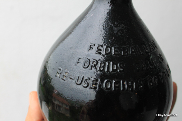 ไหเหล้าโบราณมากๆ สีดำสนิท