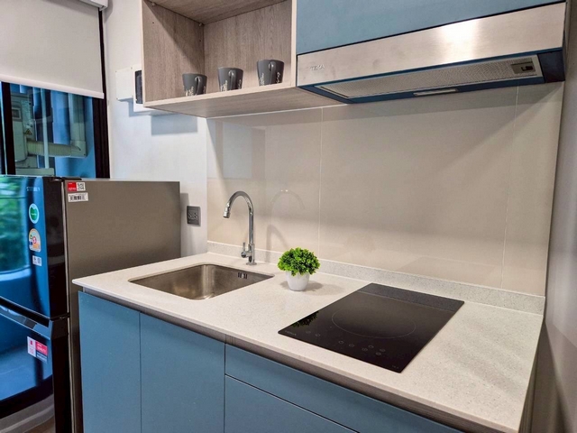 ให้เช่าคอนโดแอทโมซ คาแนล รังสิต ตึกC 28 ตร.ม.วิวสระ เฟอร์ครบ มีเครื่องซักผ้า ใกล้ฟิวเจอร์พาร์ค