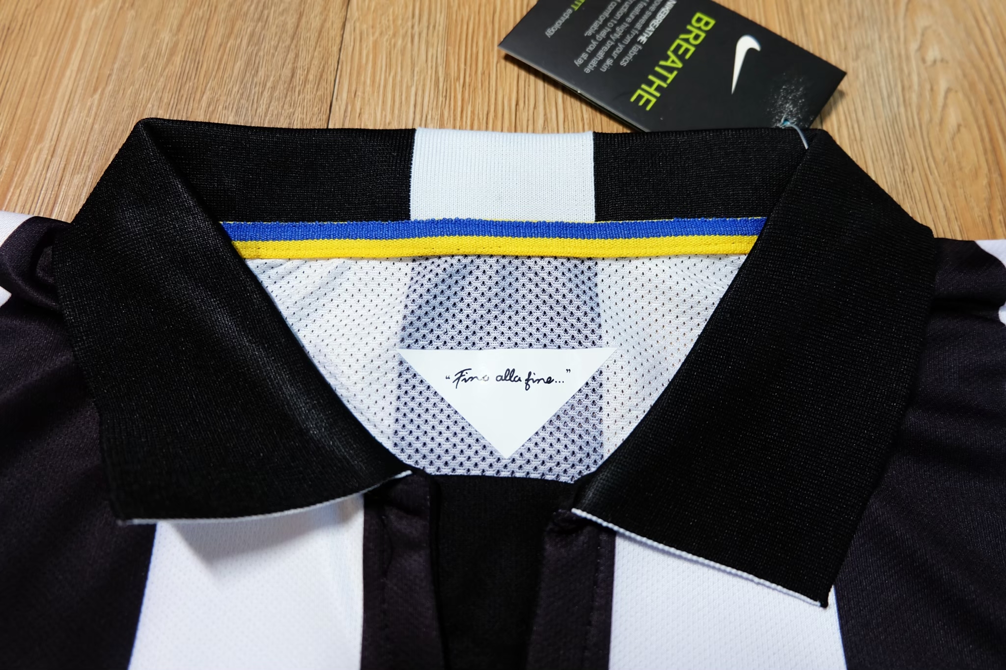 Juventus 2014/15 Home Jersey UEFA Champions League เสื้อบอลย้อนยุค เสื้อยูเวนตุสย้อนยุค
