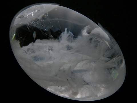 QU0005 QUARTZ โป่งข่ามแก้วใส แก้วพิรุณหมอก ปุยเมฆขาว เนื้อแก้วในสะอาดใหญ่พิเศษ size 49 x 34 x 20 mm. พม่า