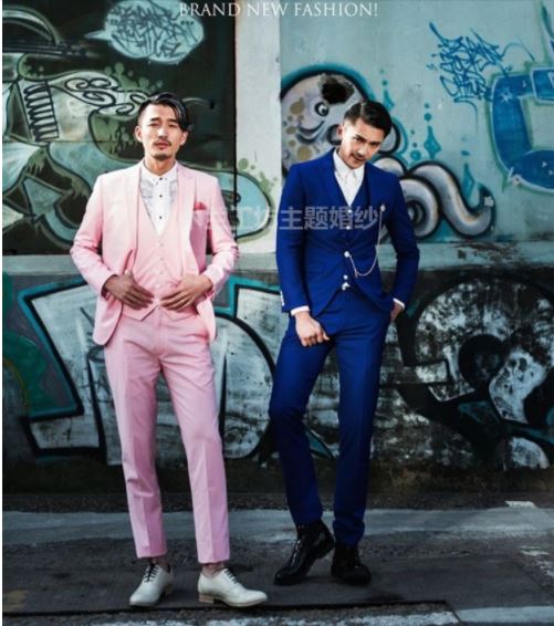 พร้อมเช่า ชุดสูทชาย สีน้ำเงิน กระดุมขาว (มีเสื้อกั๊ก)