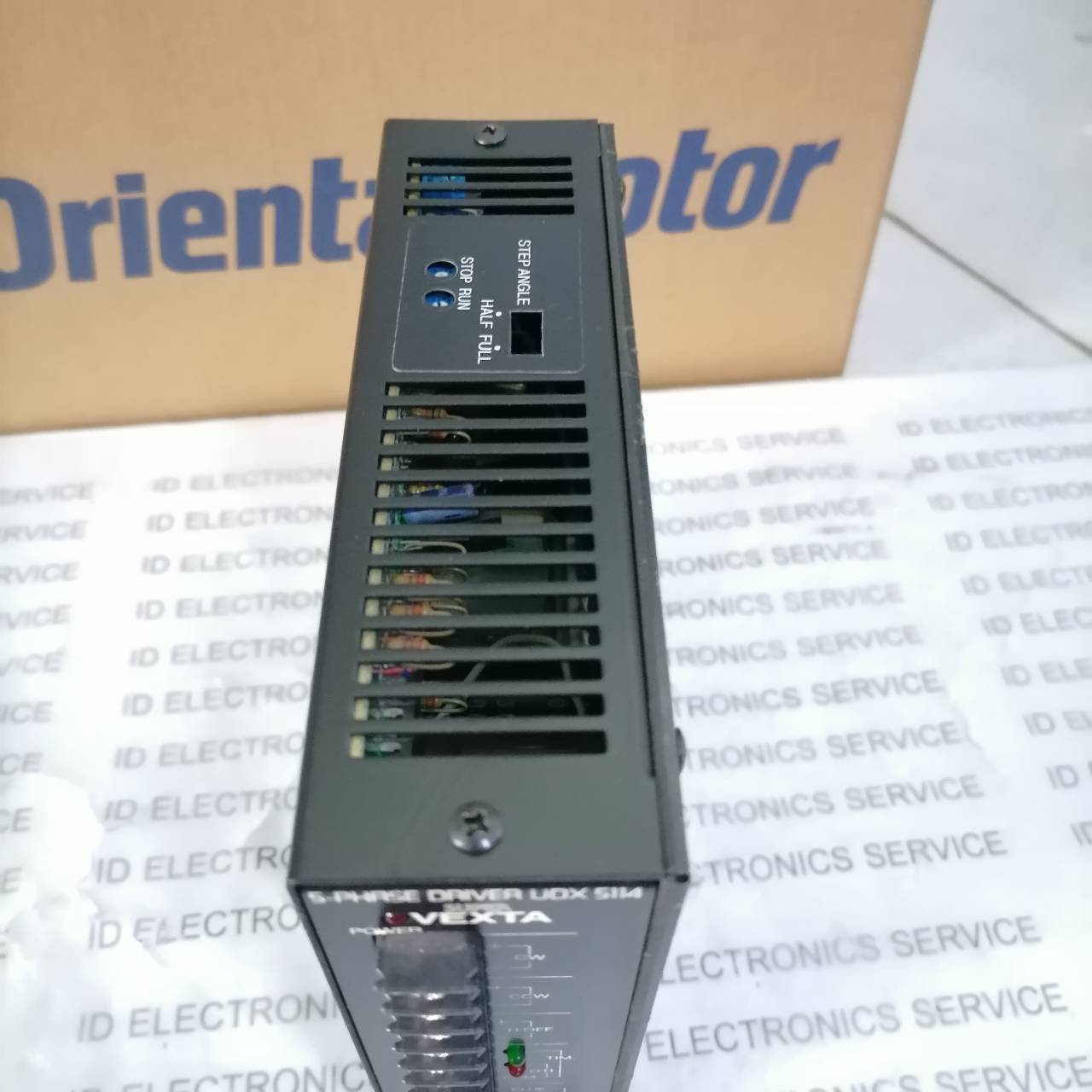 UDX5114 SERVO DRIVE " VEXTA "