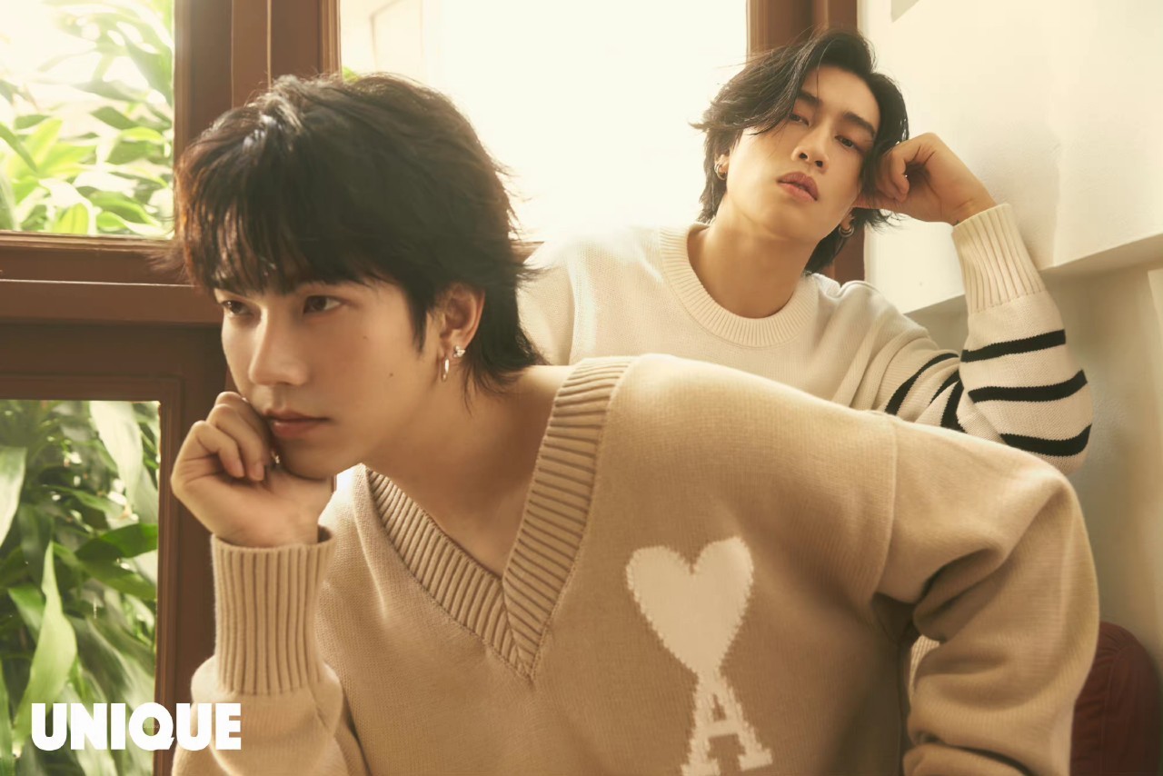 นิตยสาร UNIQUE ไบเบิ้ลบิว