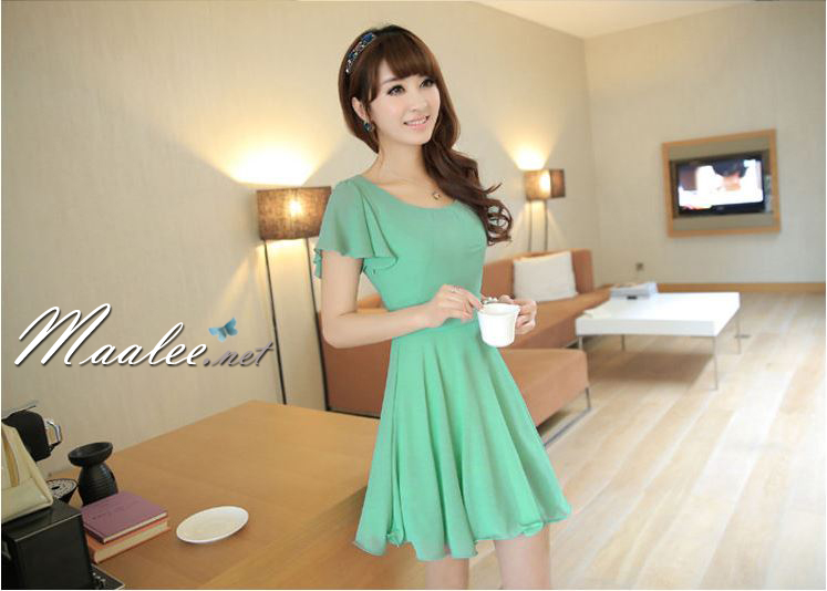 พร้อมส่ง ชุดออกงาน ชุดเดรสชีฟอง Slim Design สีเขียวมินท์ แขนและกระโปรงชายย้วย (เหลือเฉพาะไซส์ L)