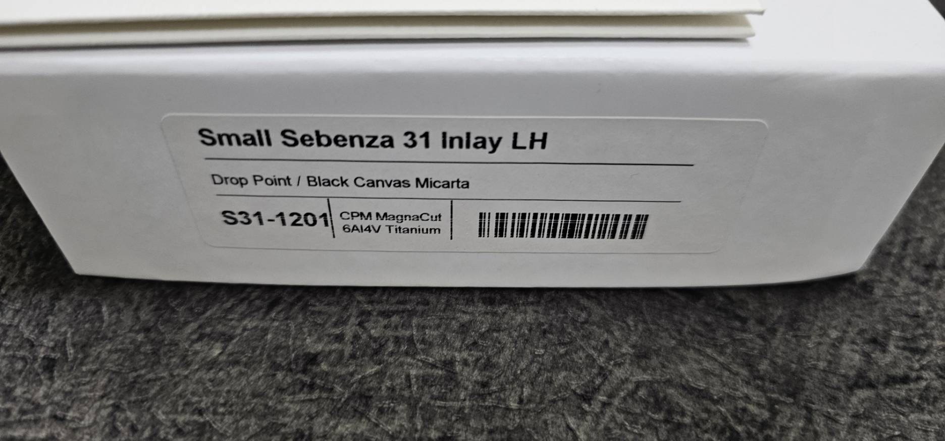 Chris Reeve Small Sebenza 31 lnlay LH Drop Point Black Canvas Micarta CPM Magnacut(มือซ้าย)