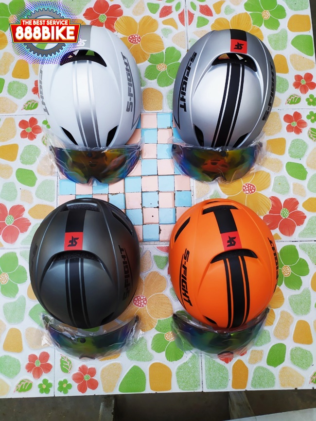 หมวก S-Fight AERO HELMET, GH-05 รอบศรีษะ 54-58 cm มีแว่นในตัว แว่นเป็นแบบแม่เหล็ก ถ้าไม่ใช้พลิกแว่นเก็บได้