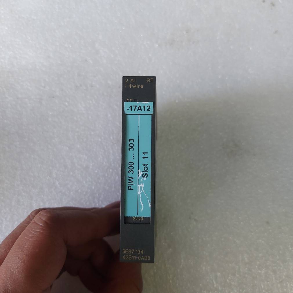 6ES7 134-4GB11-0AB0 PLC " SIEMENS "