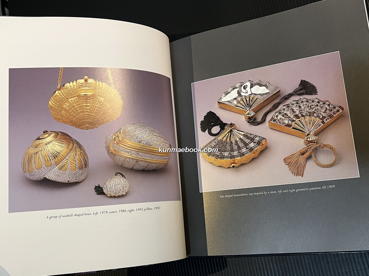 Judith Leiber: The Artful Handbag .