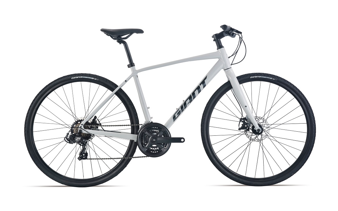 Giant Escape 2 Disc Hybrid Bike 2024 เฟรมอลูมิเนียม 700c ดิสก์เบรก Shimano 21 สปีด | จักรยานไฮบริด