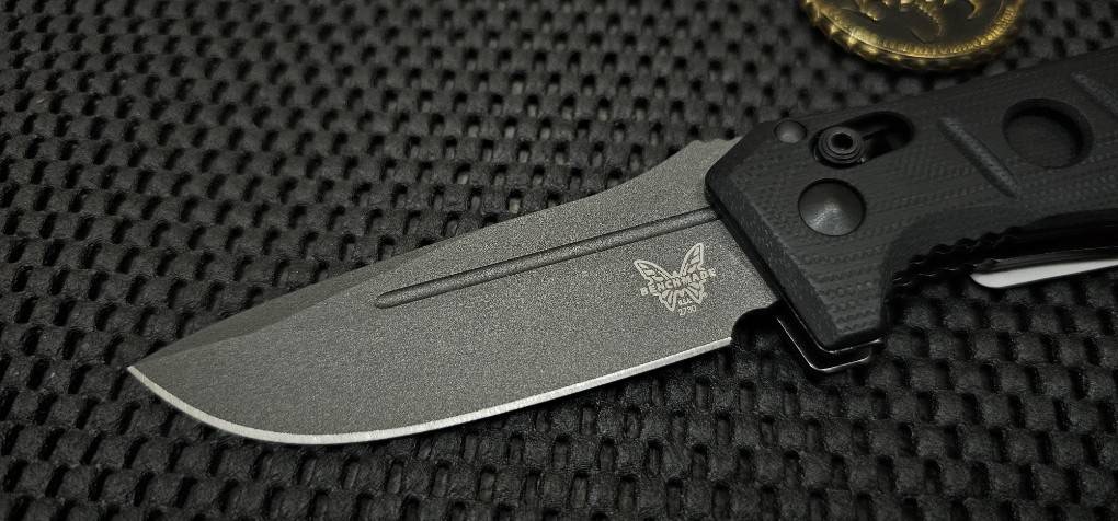 Benchmade Mini Auto Adamas AXIS Lock Knife Black G-10 (3.25" Gray)