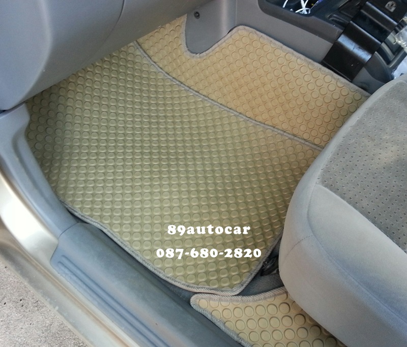 ขายยางปูพื้นรถเข้ารูป Isuzu D-Max Cab 2005-2011 กระดุมสีครีมขอบครีม