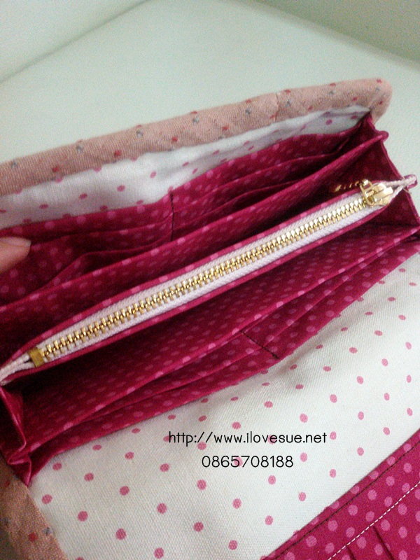 กระเป๋าสามพับใบยาว ผ้านอกทั้งใบ