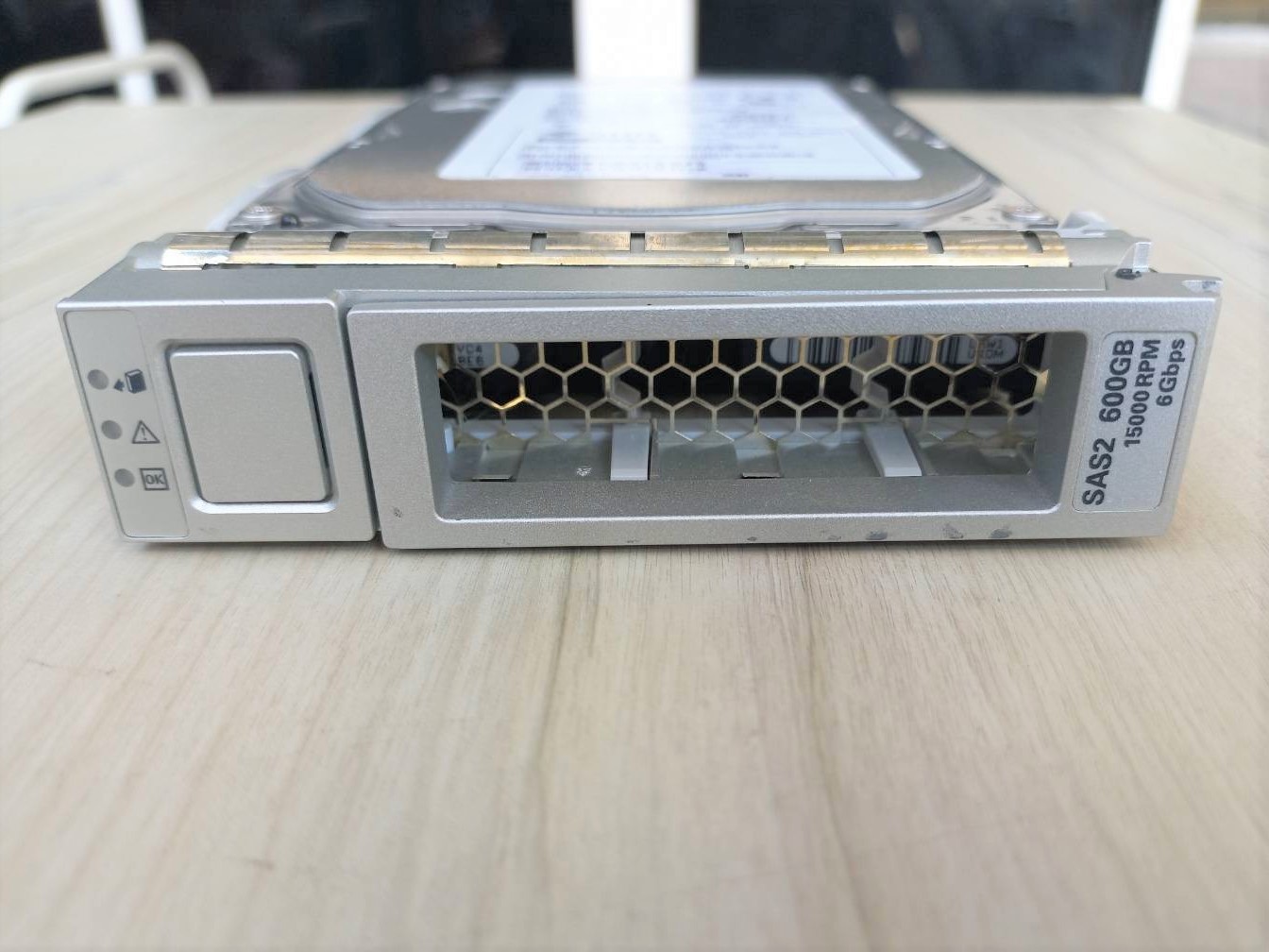 542-0428-01 Hitachi 600GB 15000RPM SAS 6.0 Gbps 3.5 64MB Cache Ultrastar Hard Drive.