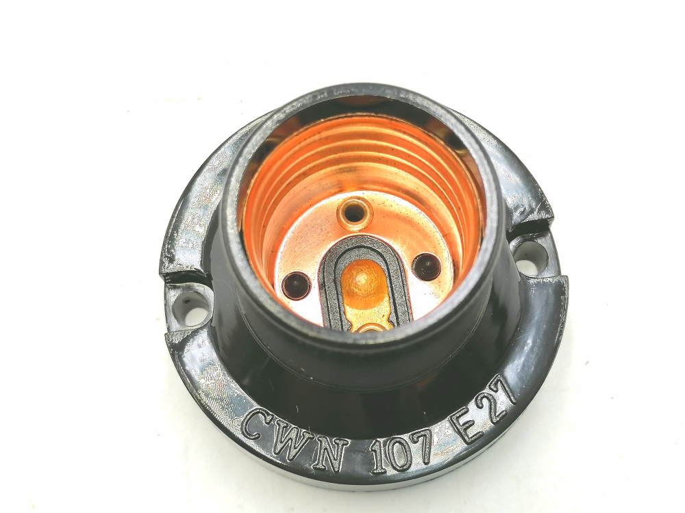 ขั้วแป้น แบบเกลียว สำหรับหลอดไฟบ้านทั่วไป