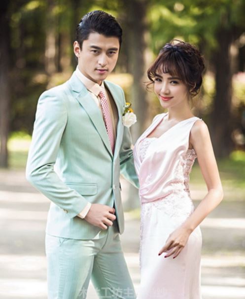 พร้อมเช่า ชุดสูทชาย สีเขียวมินท์ พาสเทล