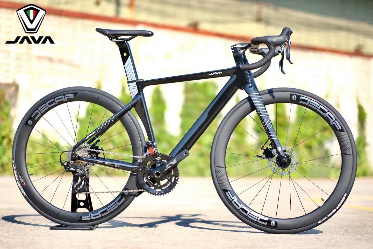 JAVA SILURO 6 DISC ALLOY FRAME, CARBON FORK, 105