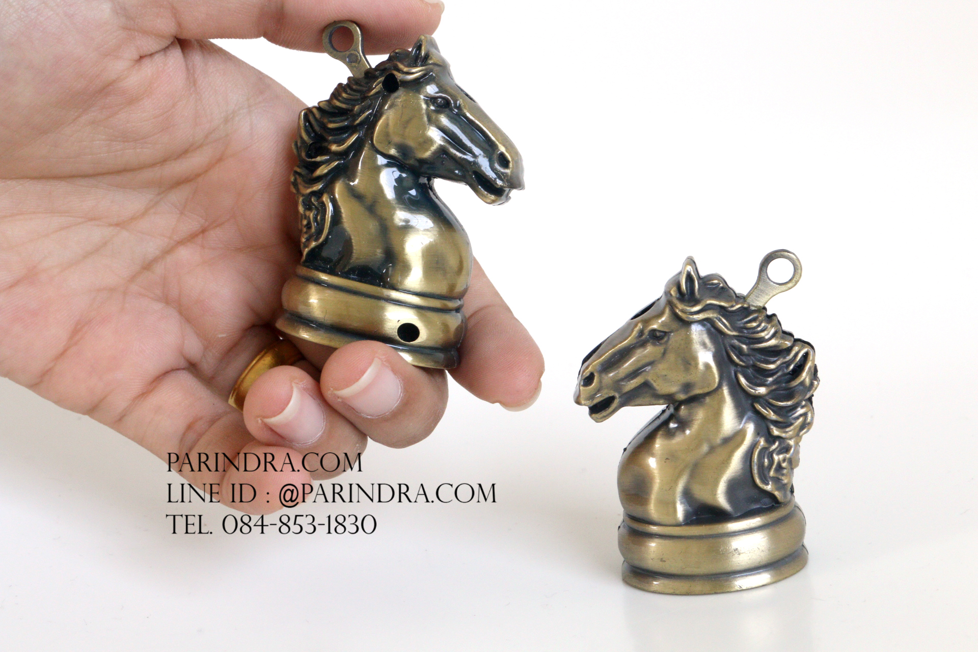 ไฟแช็คแก็ส แฟนซี รูปทรงหัวม้า สีทองเหลือง ตัวหมากรุกม้า ไฟธรรมดา