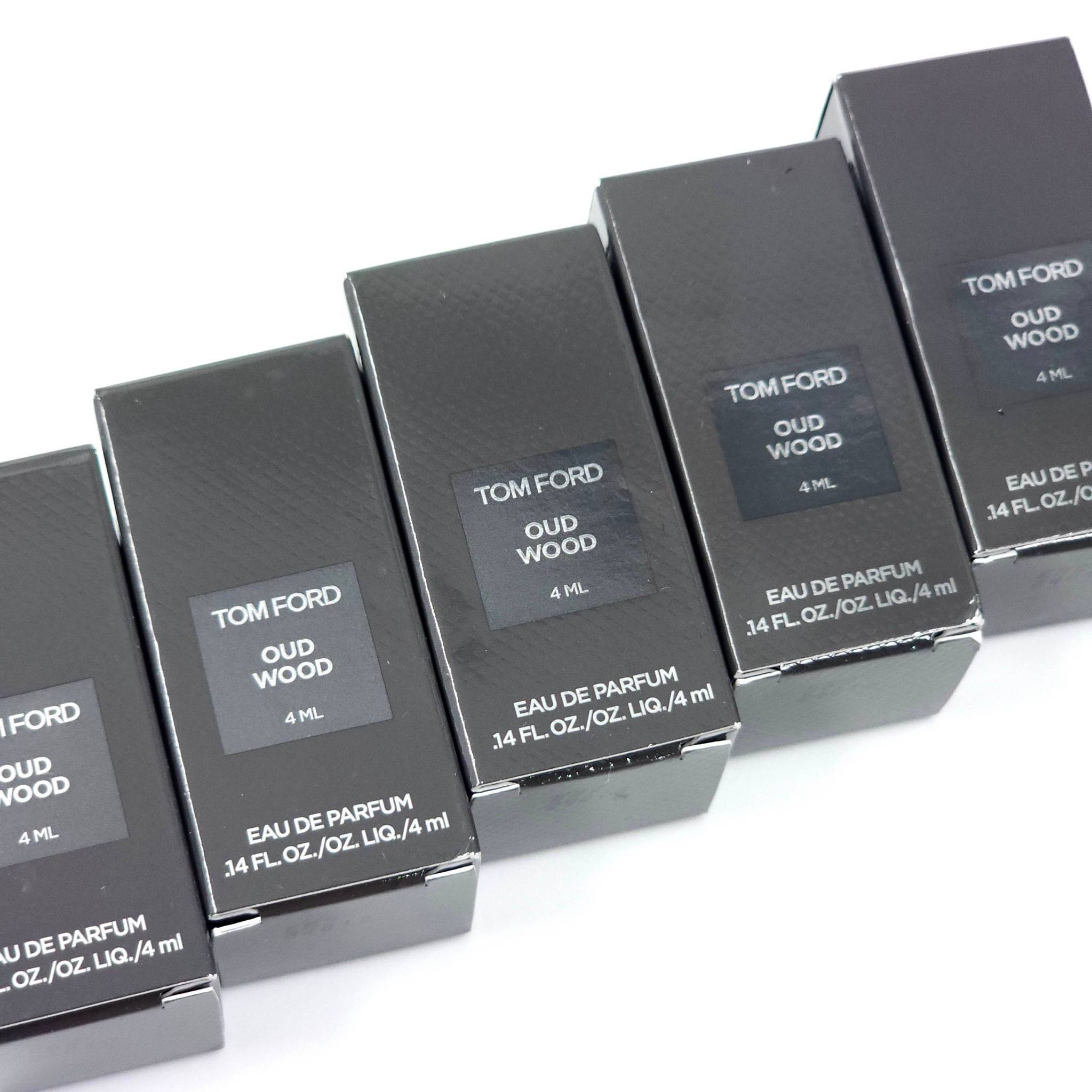 น้ำหอมกลิ่น Signature Scent ของ Tom Ford 4 ml