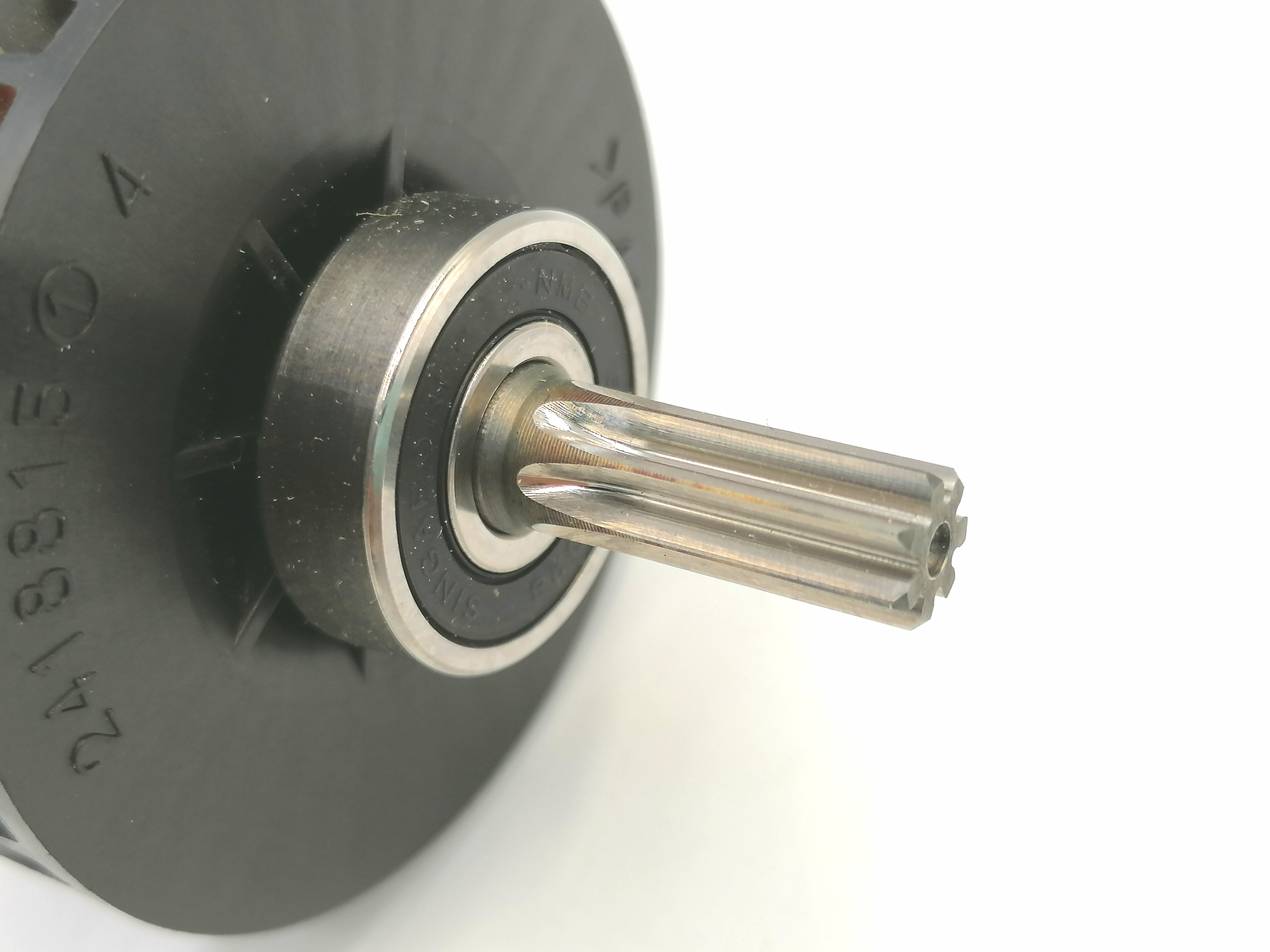 ทุ่น บล็อคไฟฟ้า Makita มากีต้า รุ่น TW0200 (แท้) ##