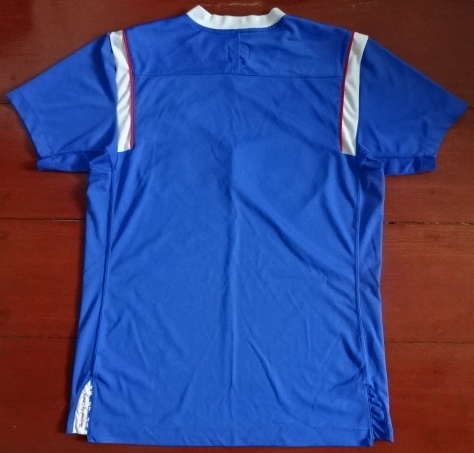 เสื้อฟุตบอล ทีมสโมสรเรนเจอร์ส ชุดเหย้า 2011/12 S-Size / RANGERS Football Shirt Home Kit 2011/12 Jersey S-Size